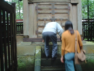 那須国造碑（笠石神社）６